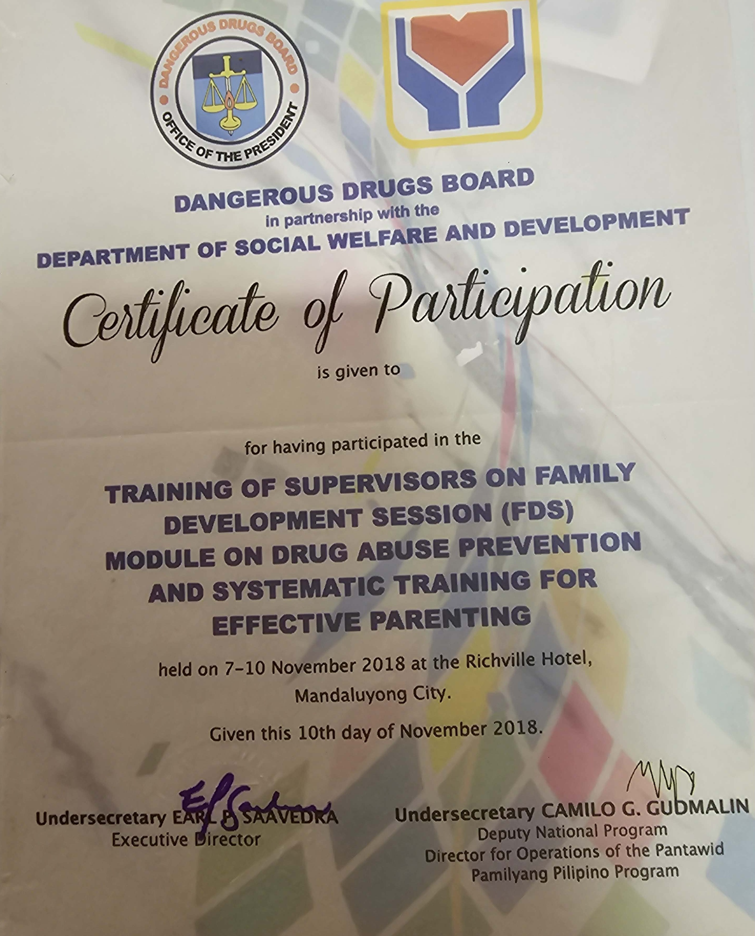 " Training Of Supervisors on Family Development Session ( FDS ) Module on Drug Abuse Prevention and Systematic Training for Effective Parenting"